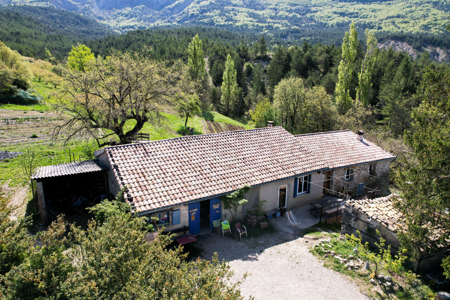 GreenGo Ferme de pierre vieille