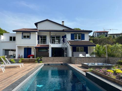 Logement GreenGo: Villa Uhaïna