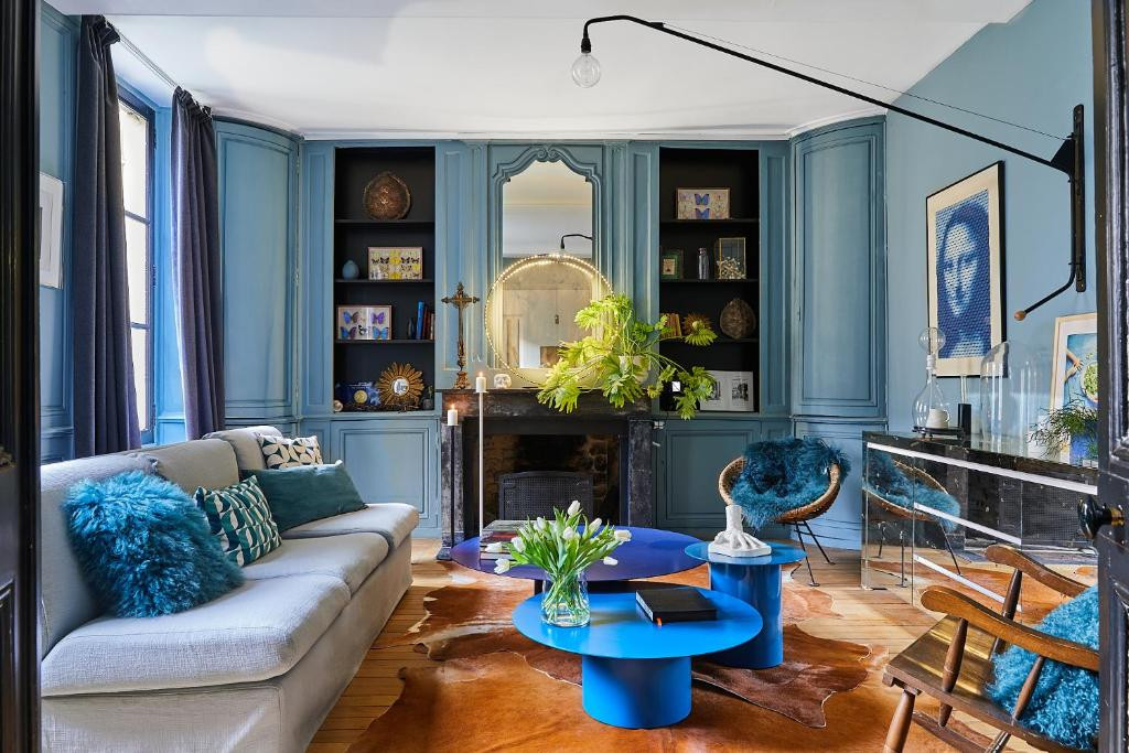 Chez Laurence du Tilly
