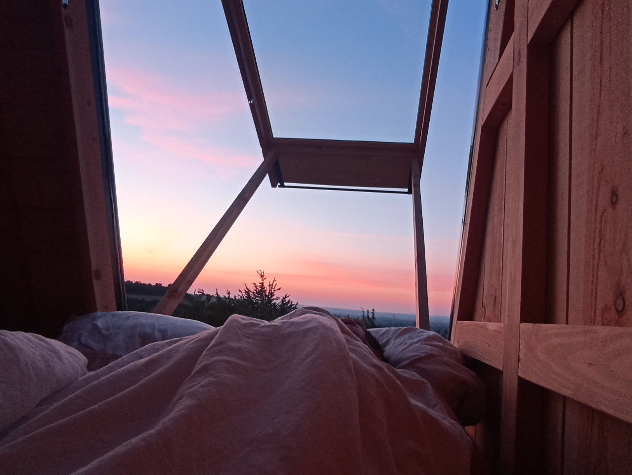 Tarn Glamping