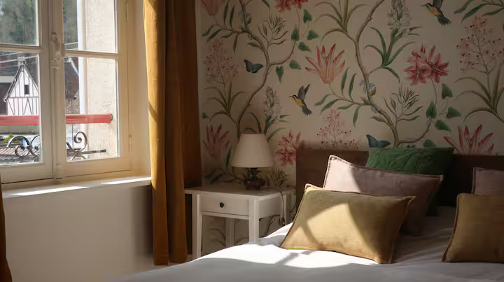 GreenGo Chambre Jeanne avec petit déjeuner dans maison de charme