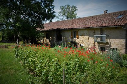 Hôte GreenGo: Atelier de l'Arbre-Lune - Forge et hébergement touristique dans le Jura