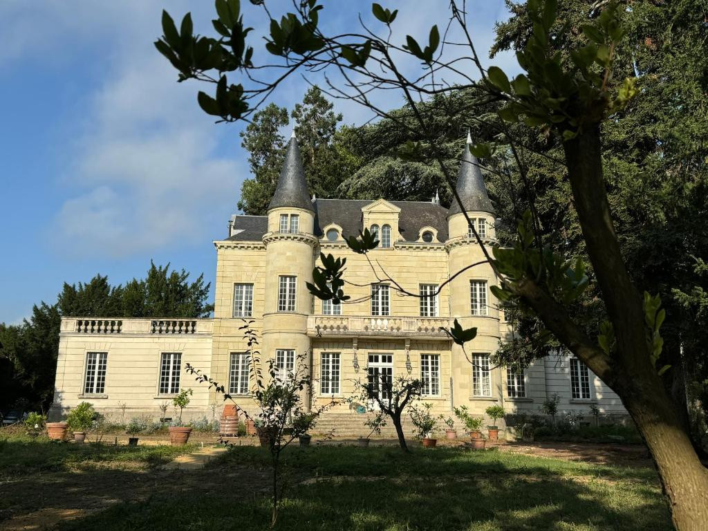 GreenGo Le château des quatre tourelles