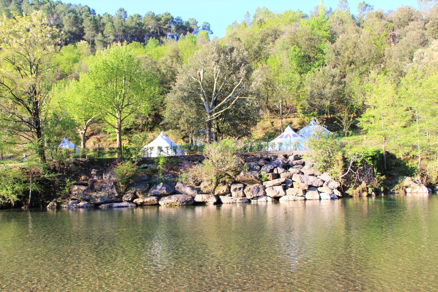 Hôte GreenGo: Camping le Moulin du Luech *** en bord de rivière!