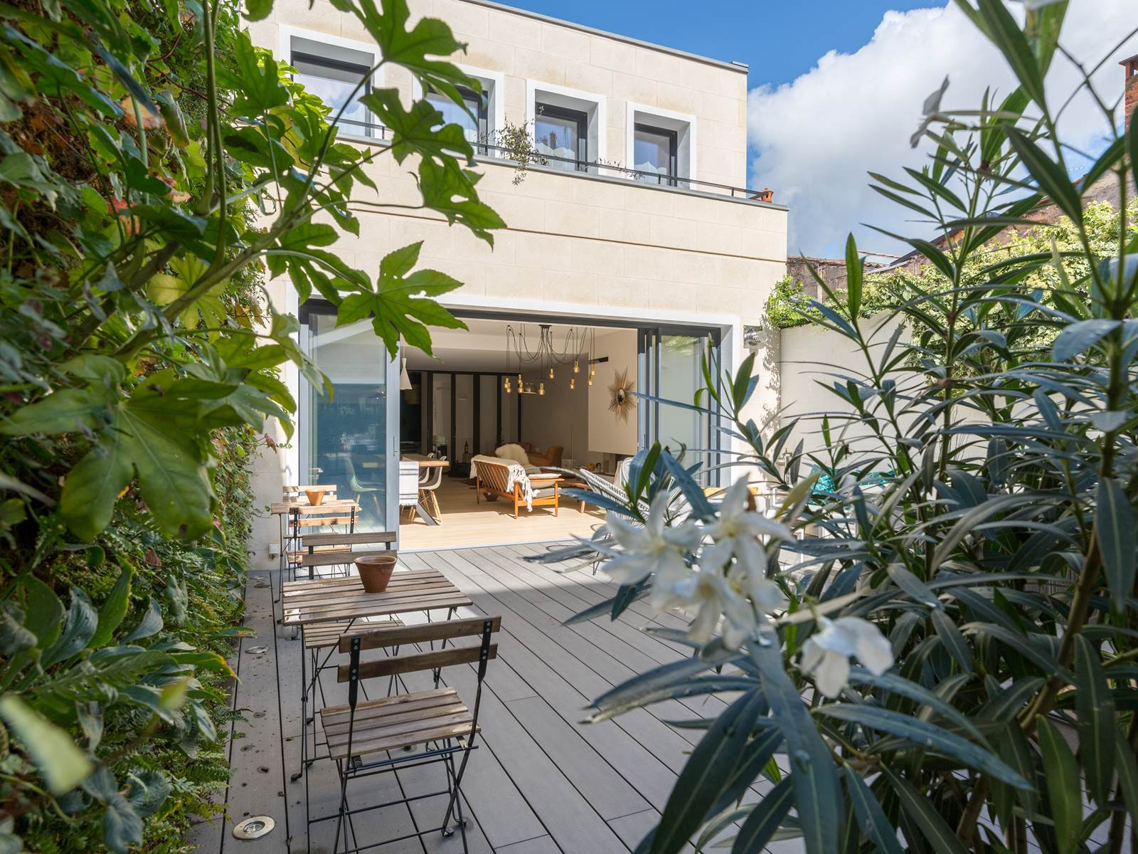 La Maison Odeia