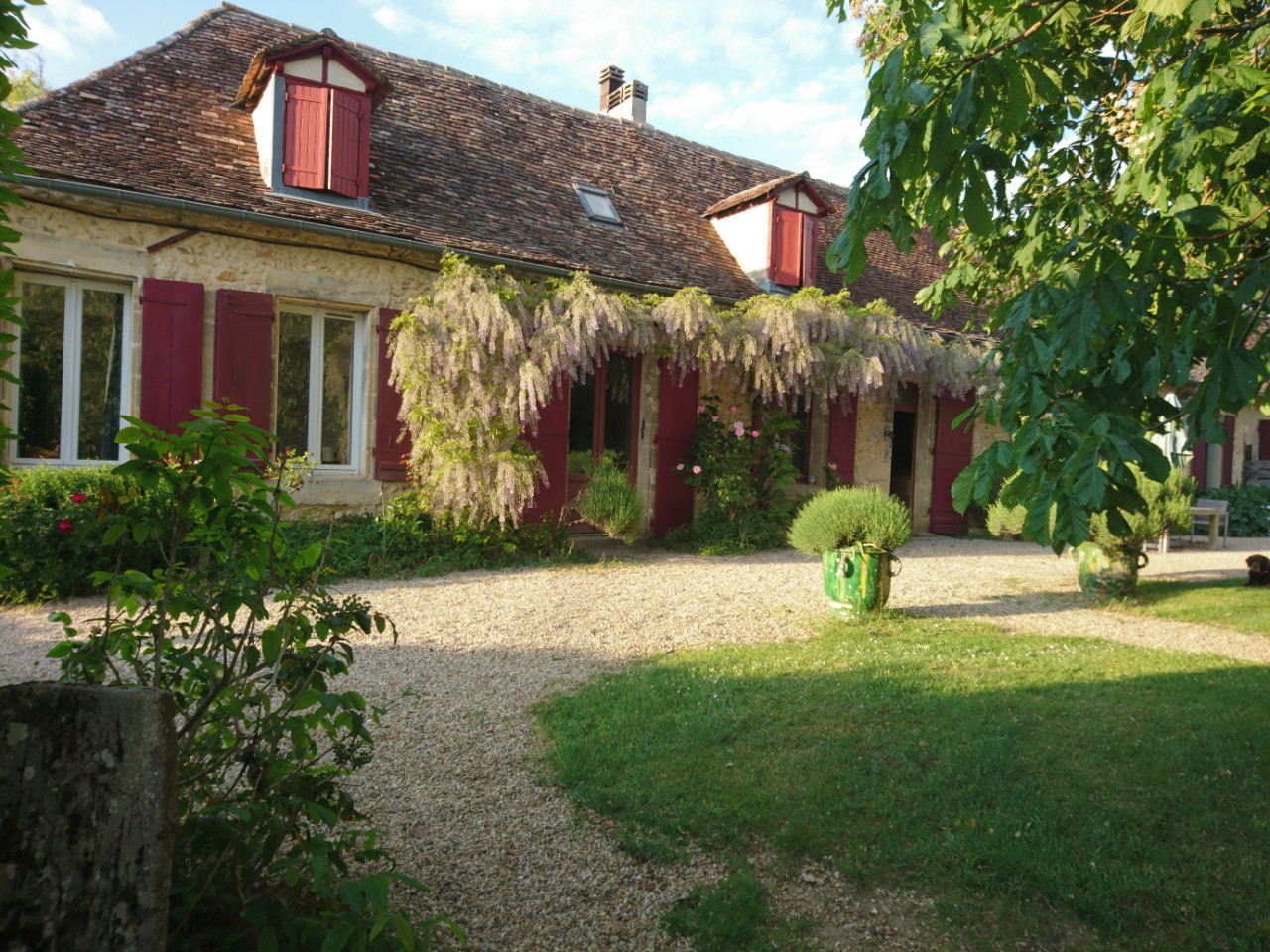 GreenGo 🏡 Domaine de Bellevue Cottage en Périgord : 1 cabane perchée, 2 chambres d'hôtes, 3 gîtes, Bergerac