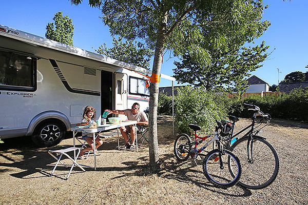 GreenGo Camping d'Angers-Lac de Maine