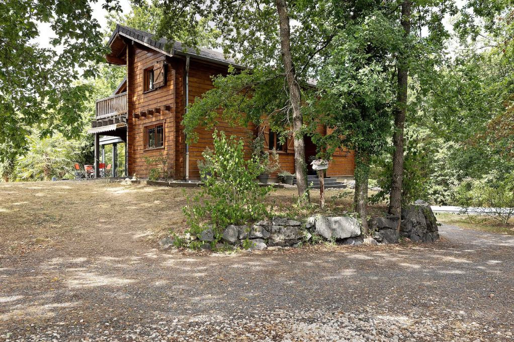 GreenGo Le chalet Mélusine proche de Vichy