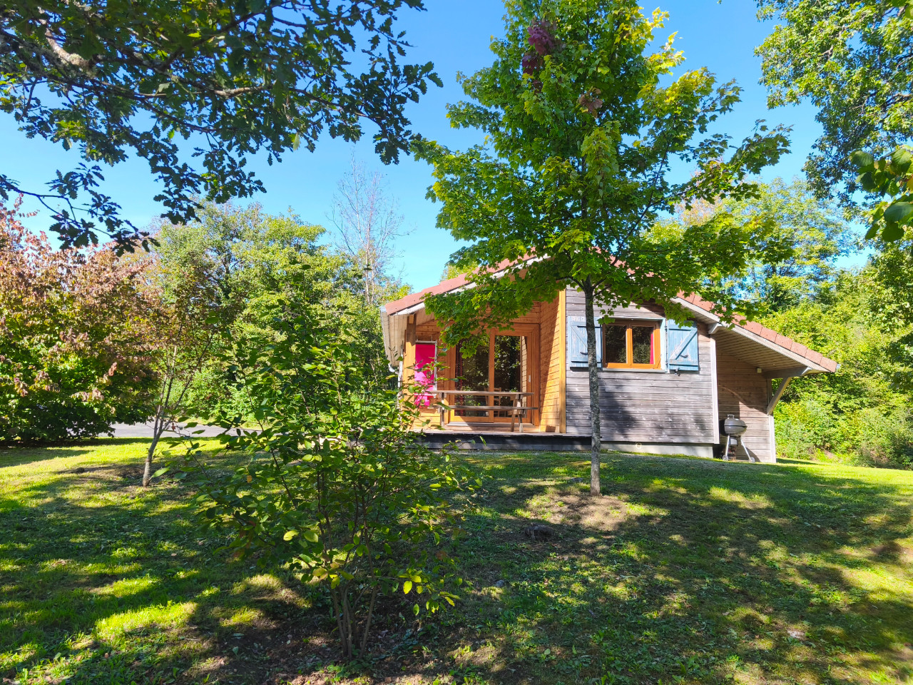Hôte GreenGo: 8 chalets à 1500m des Cascades du Hérisson.