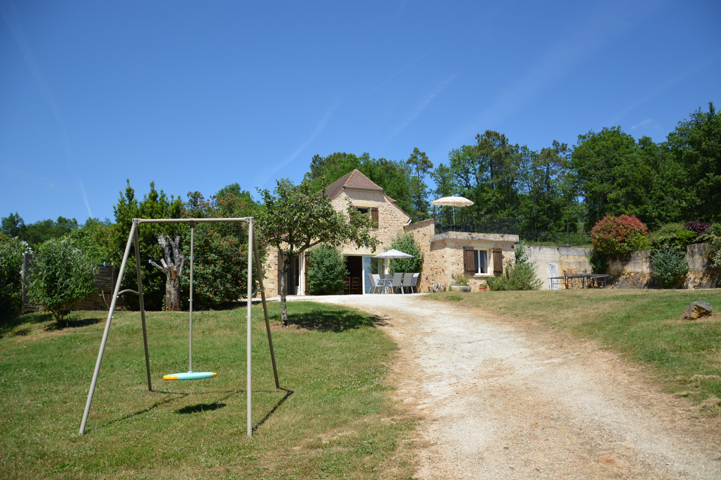 Les Peyrieres, 2 jolies maisons troglodytes avec chacune sa piscine privée