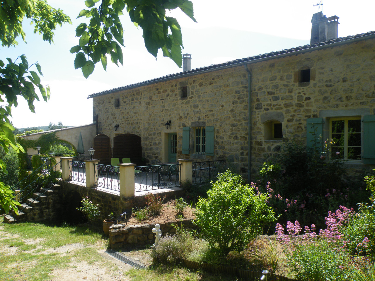 GreenGo Gîte Auvergne-Rhône-Alpes Gîte de groupe
