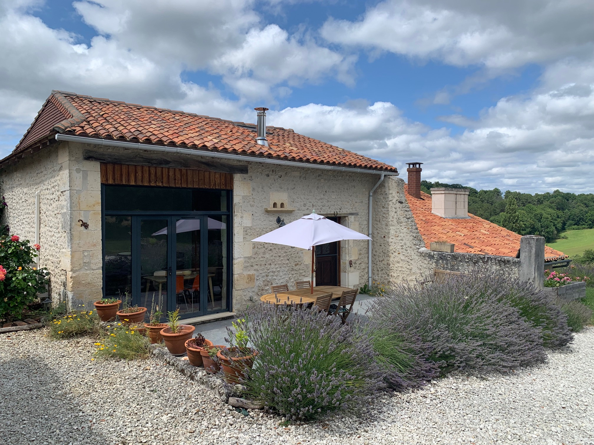 Spacious well-equipped cottage surrounded by peaceful, beautiful countryside.