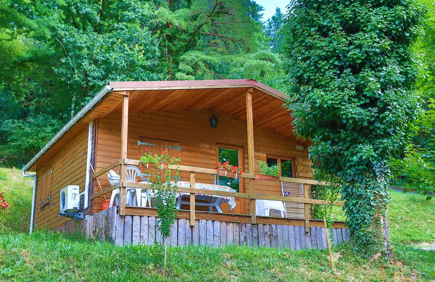 GreenGo Les chalets de pierretoun