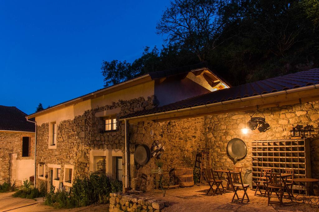 GreenGo Chambre d’hôtes Auvergne-Rhône-Alpes À la campagne