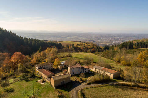 GreenGo Gîte Auvergne-Rhône-Alpes À la campagne