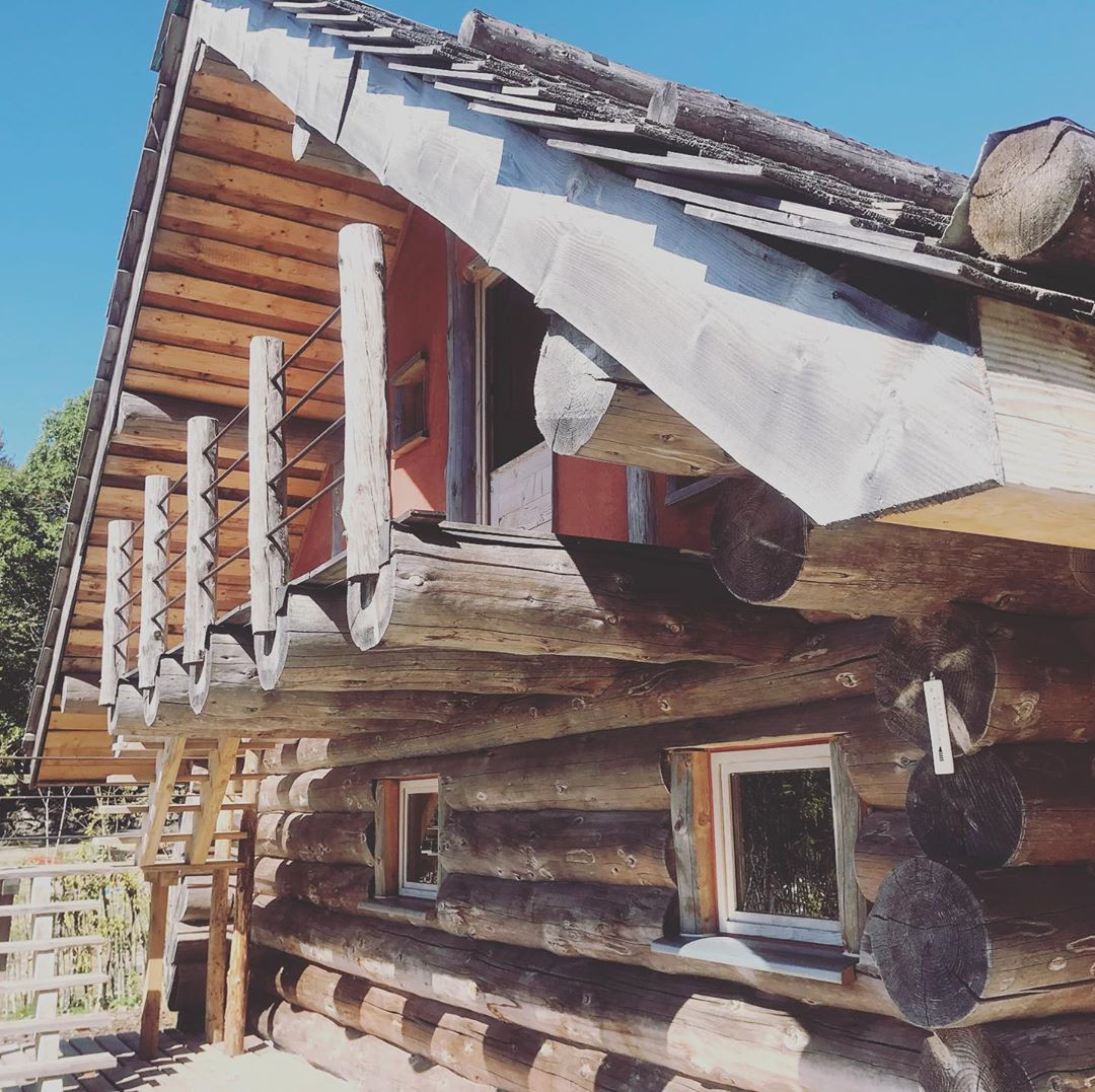 Logement insolite Puy-de-Dôme À la montagne