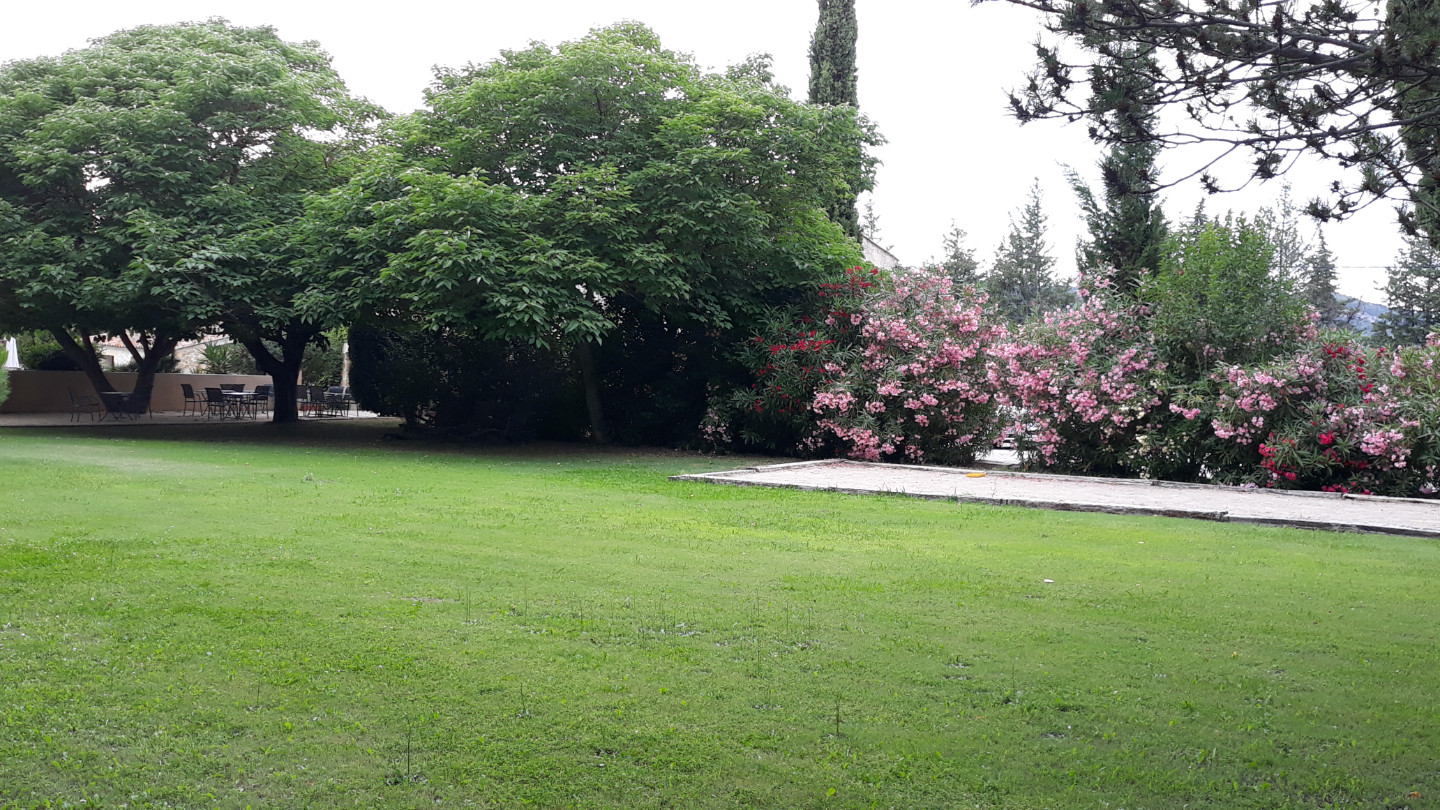 Bouches-du-Rhône Entre amis