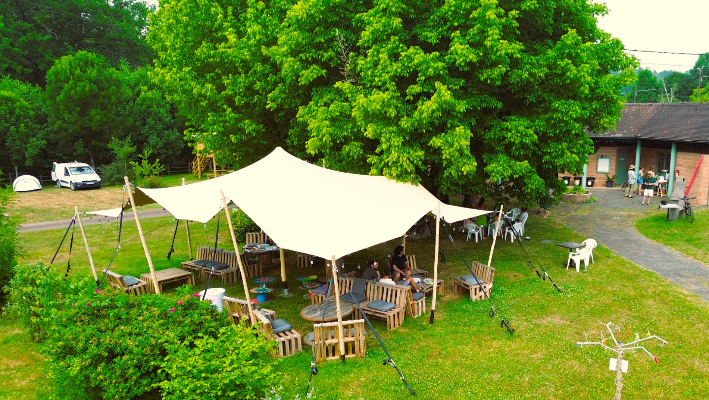 Friendly Camping and Lodges