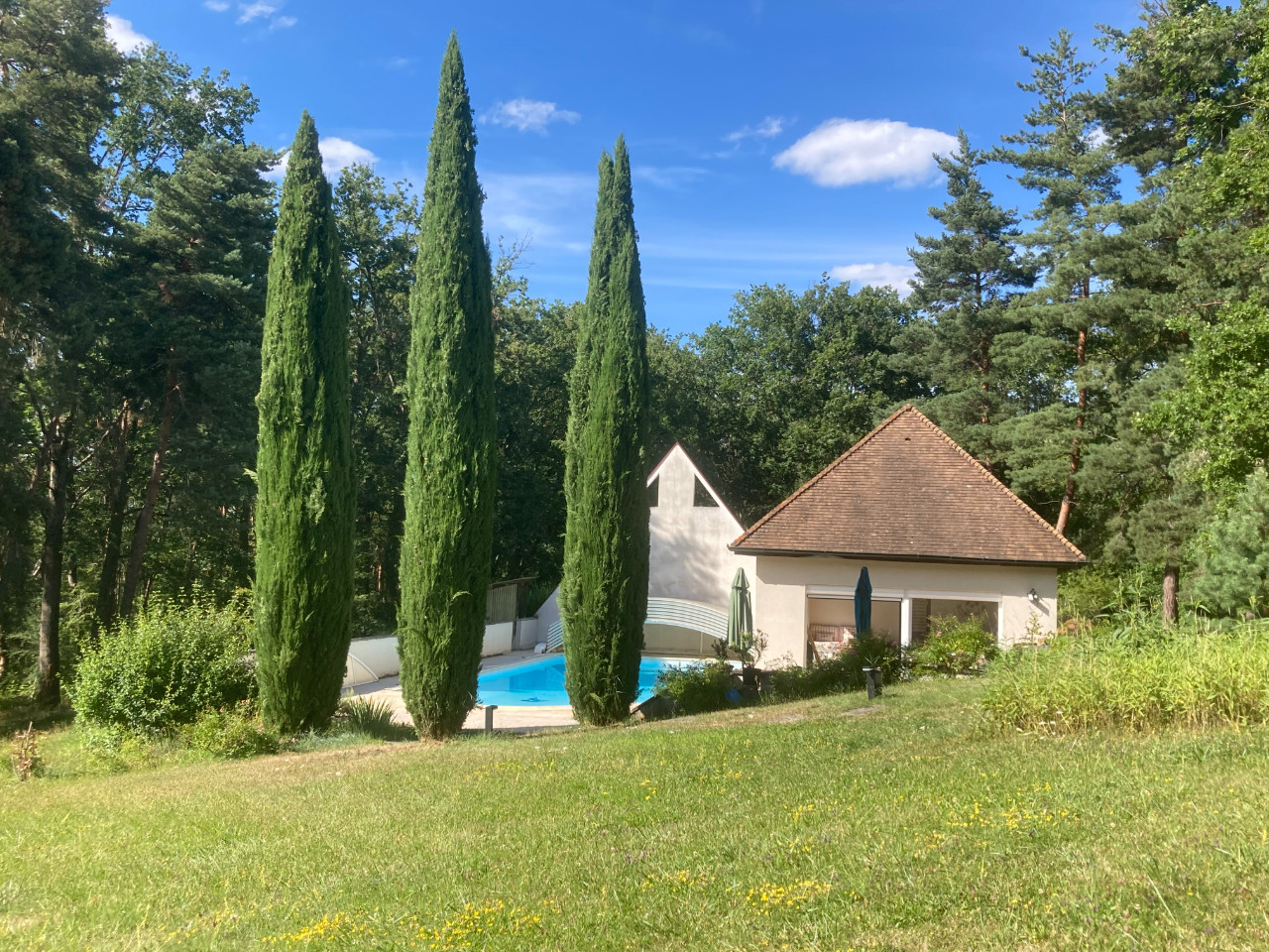 Hôte GreenGo: Les Bois de Ravel chambres d’hôtes ; détente, charme et lâcher prise au milieu de la nature.