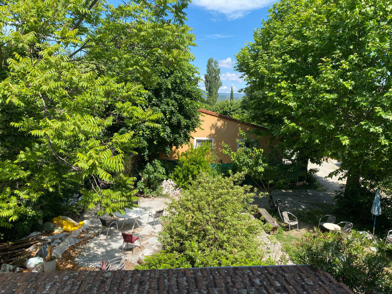 La Ruche, l'auberge qui relie