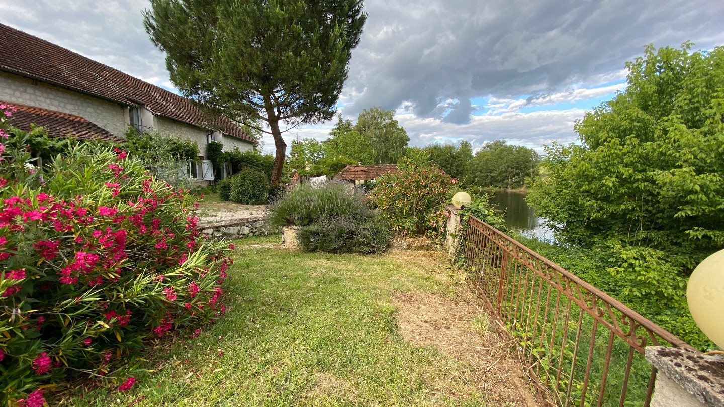 Lot À la campagne