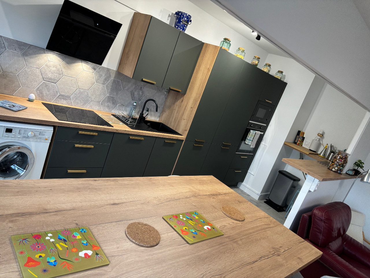 GreenGo Bedinreims: 4 appartements cosy & chic en centre-ville avec parking gratuit et wifi