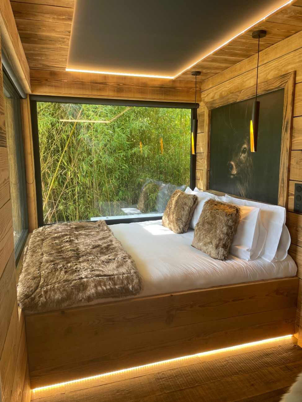 Suite Refuge • Écrin de luxe & spa au bord du canal