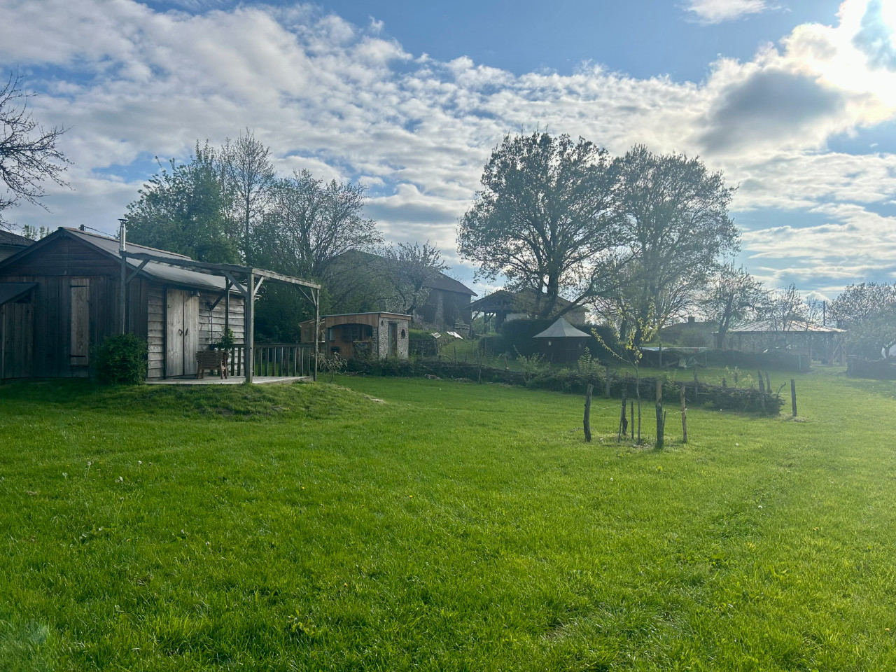 Logement insolite Lot À la campagne