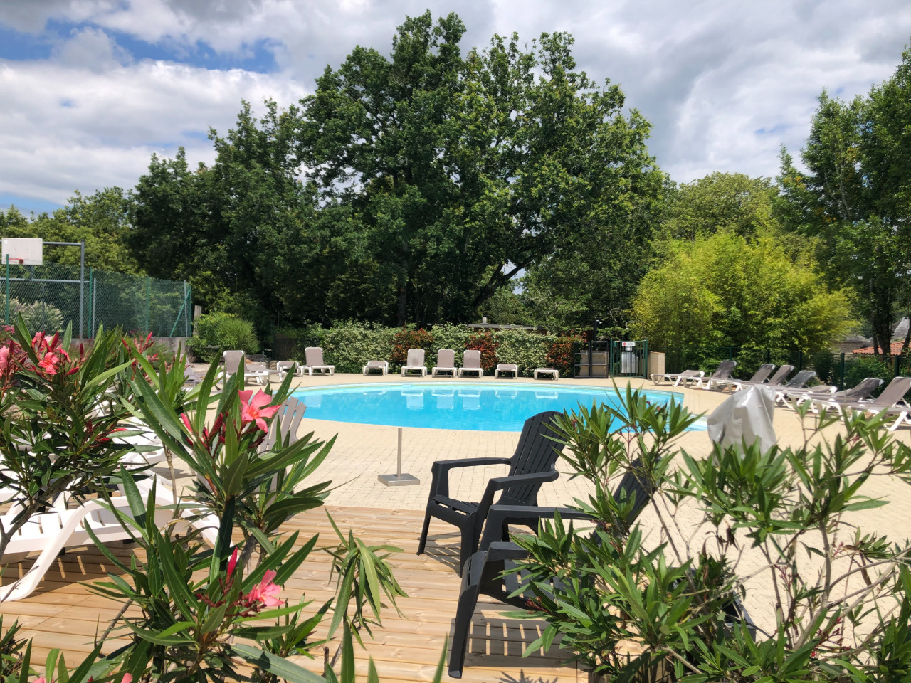 Hôte GreenGo: Village vacances, Château de Termes, Rocamadour, Martel, Piscine, Spa, Nature, Reposant, Accueillant