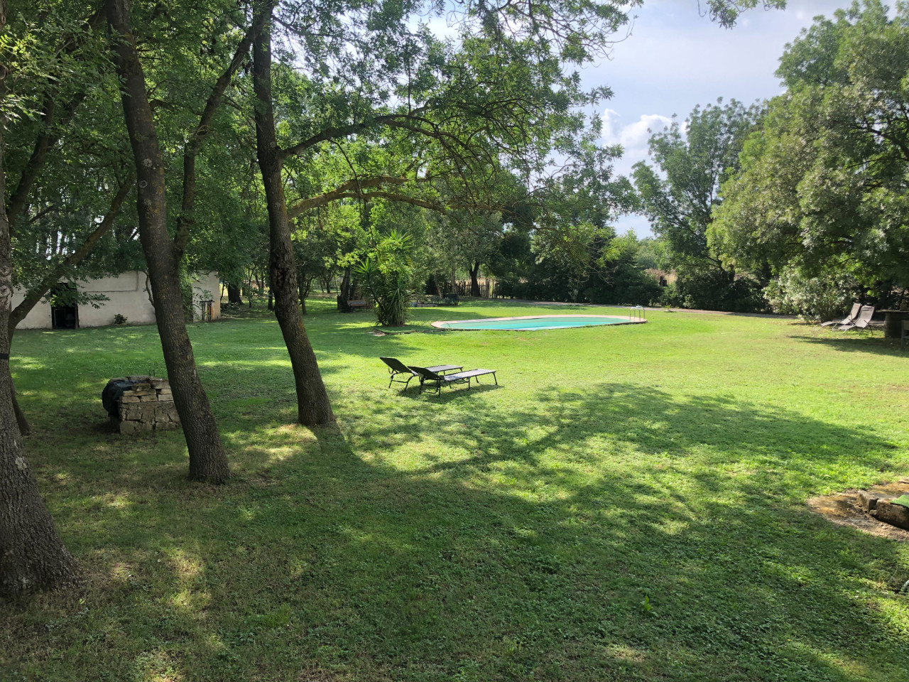 Fare Natiraa, domaine avec piscine et sauna