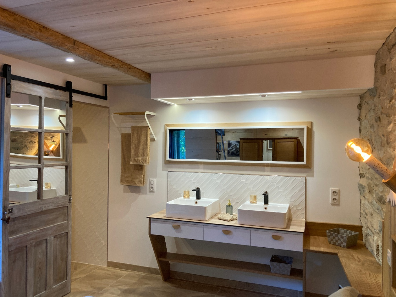 Logement insolite Hautes-Pyrénées Haut-de-gamme