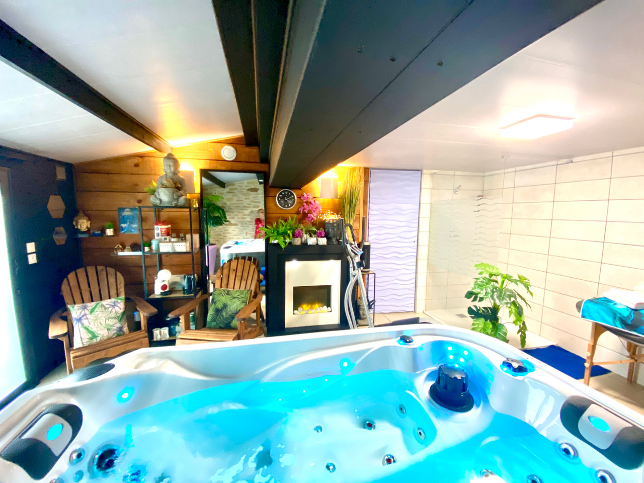 GreenGo Ô Clair de Lune (à 400m de la cité médiévale) - Spa - Massages - Piscine - Parking privé