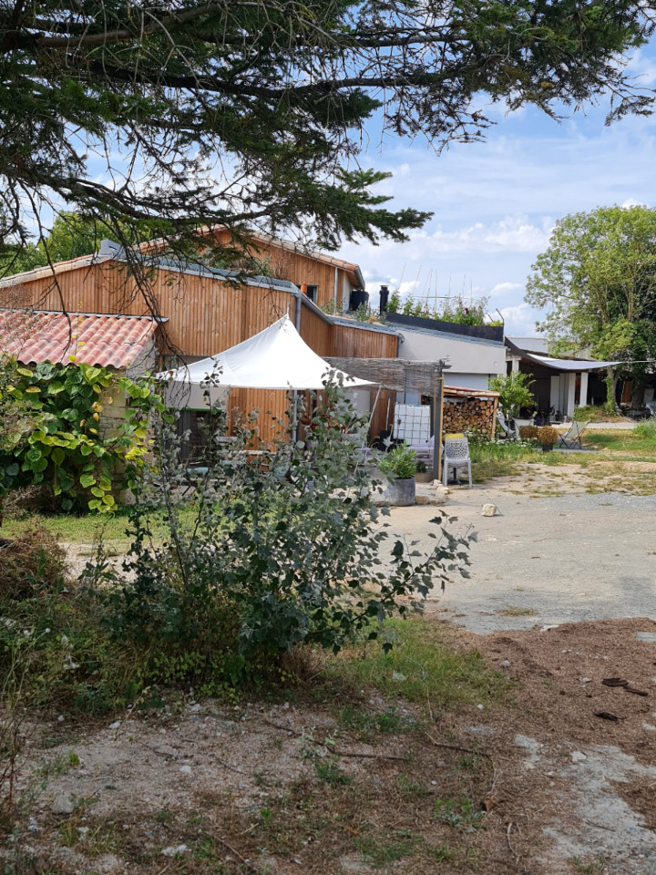 GreenGo Maison en bois dans écolieu près de la Rochelle
