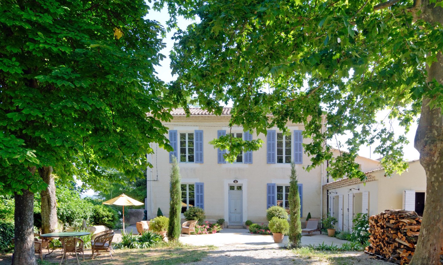 Le Chat dans la Bastide