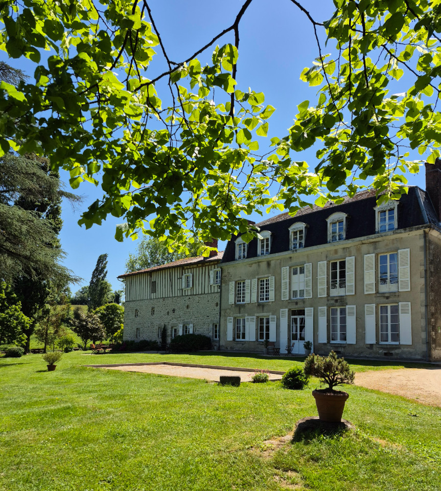 GreenGo Le Masbareau, Chambres et Table d'Hôtes de Charme, Gîtes en pleine Nature Bio à proximité de Limoges