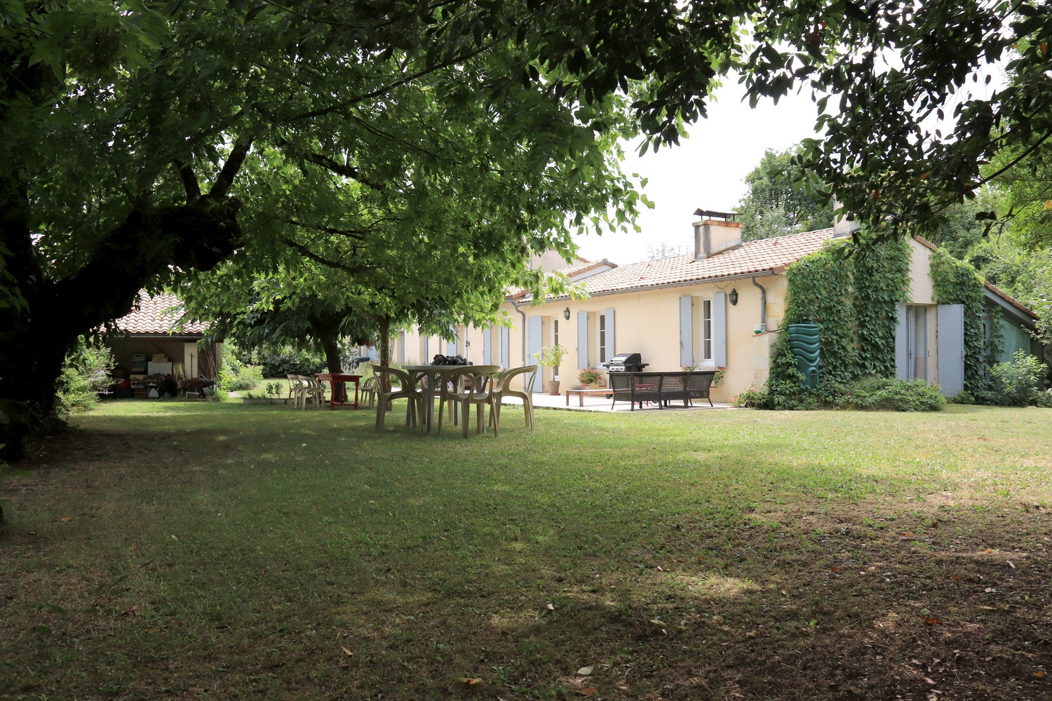 Chambres d'hôtes "au pied de l'église"