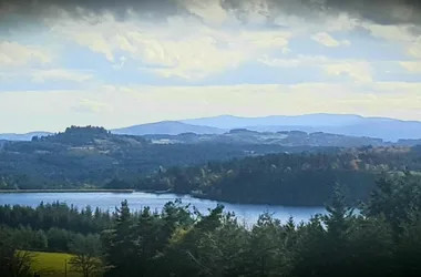Lac de Devesset : 30 min du gîte en voiture