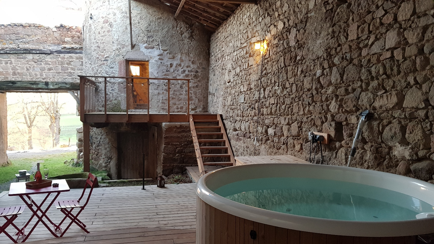 Bain nordique chauffé au bois