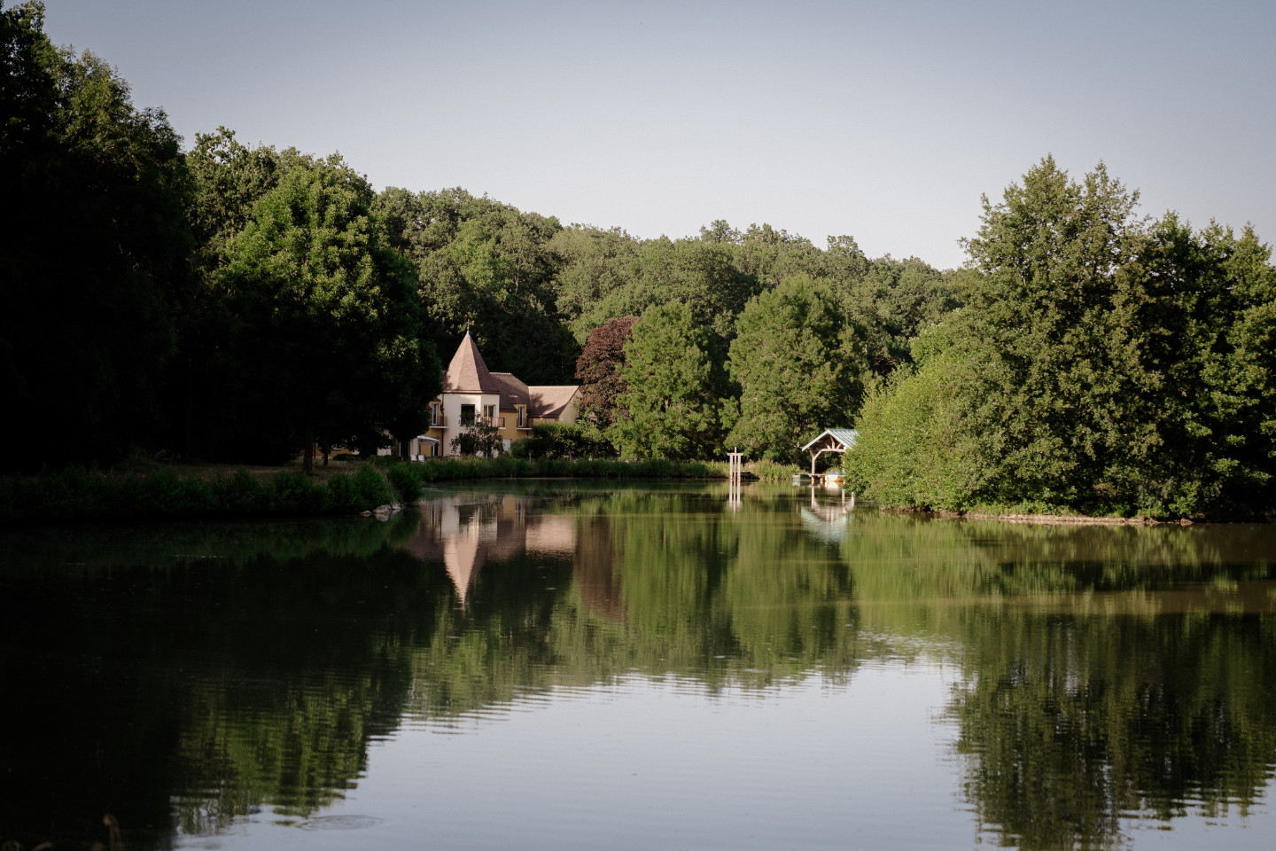 Bord du lac de la Thironne