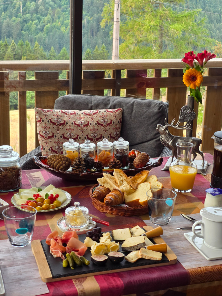 Petit-déjeuner "maison" autour de produits locaux