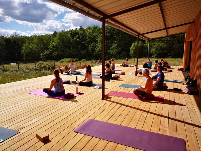 Participez à des séances de yoga