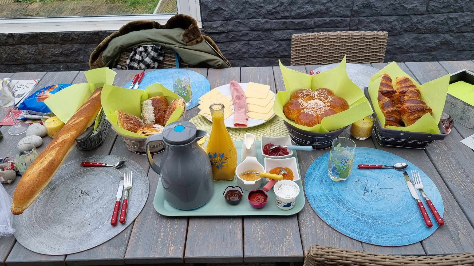 Petit déjeuner gargantuesque