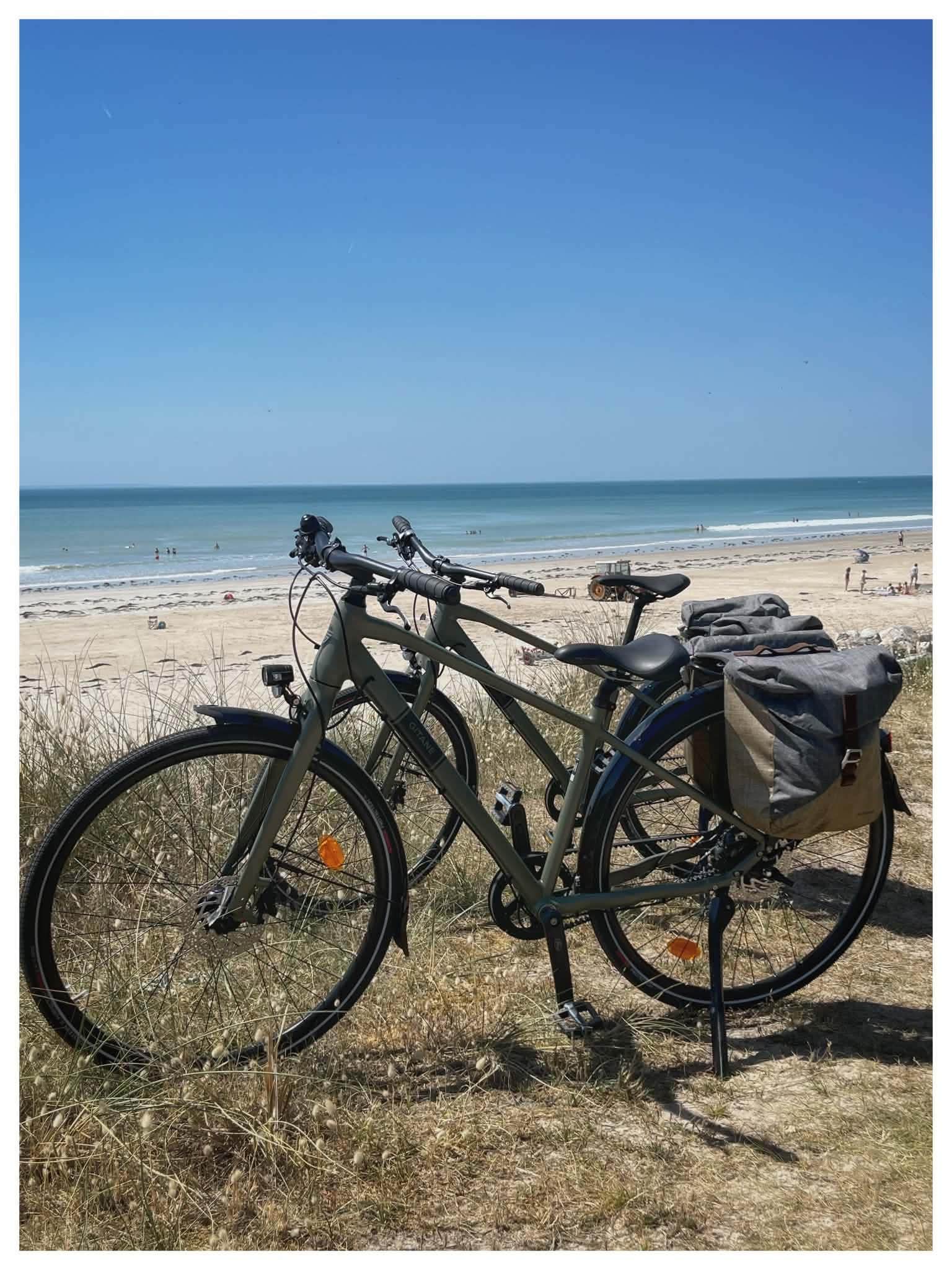 2 vélos + 1 carriole sont à votre disposition