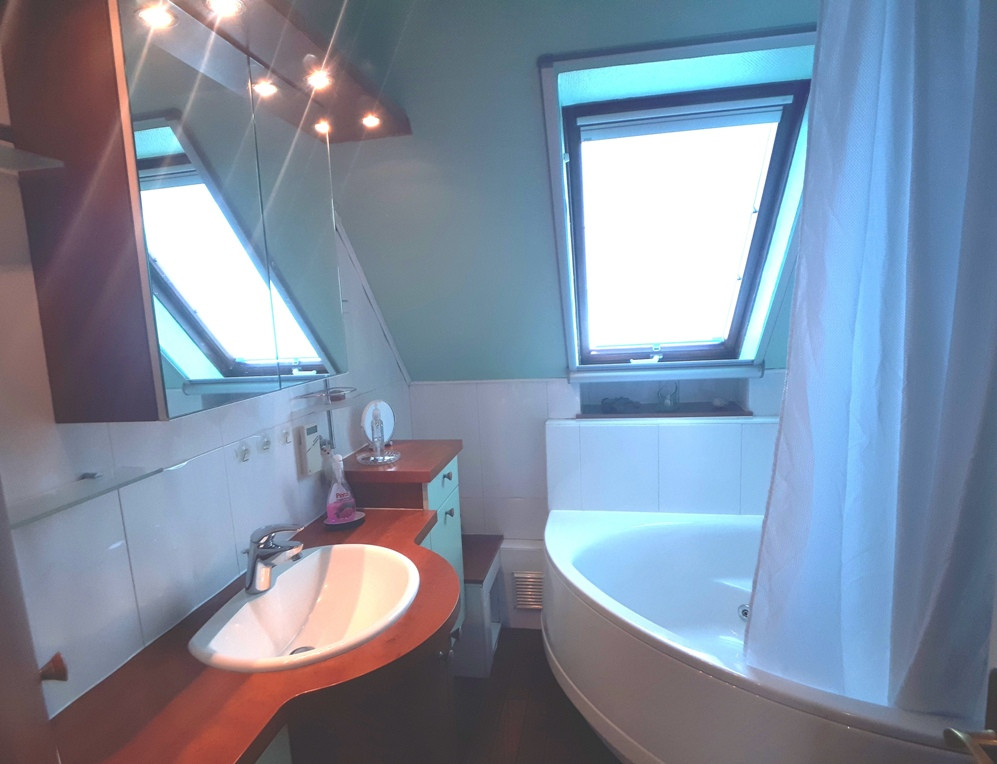 Baignoire balneo dans le gite