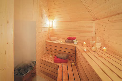Relaxez-vous dans le sauna