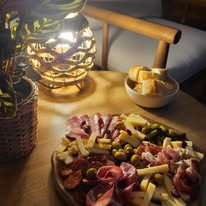 Restauration et boissons préparées pour votre arrivée.