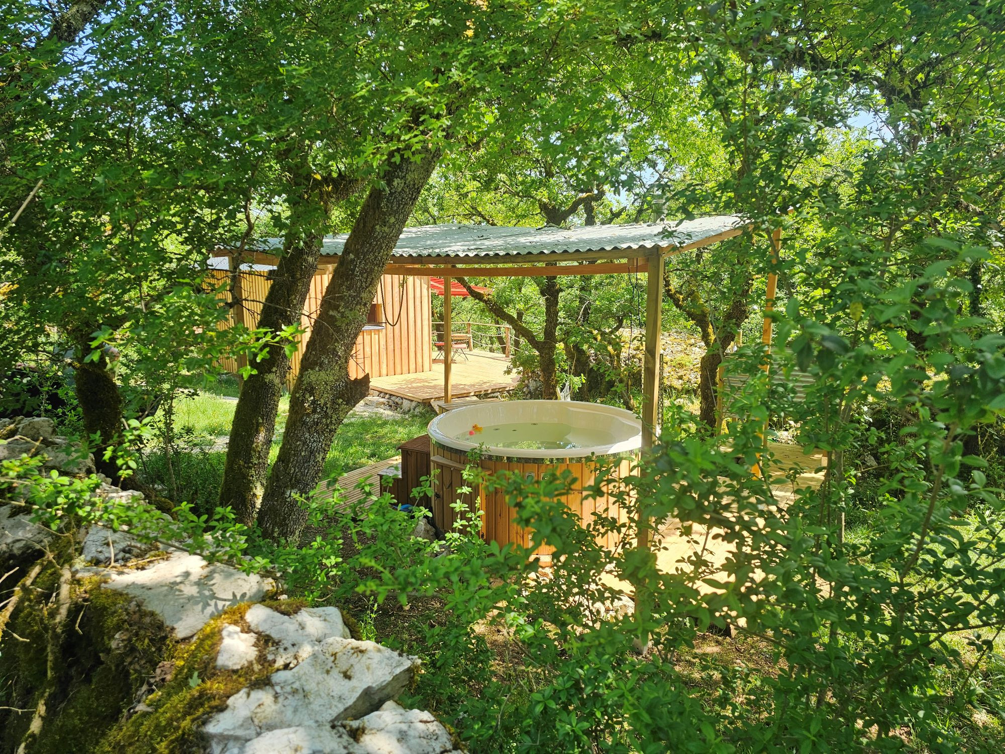 Bain nordique chauffé au bois