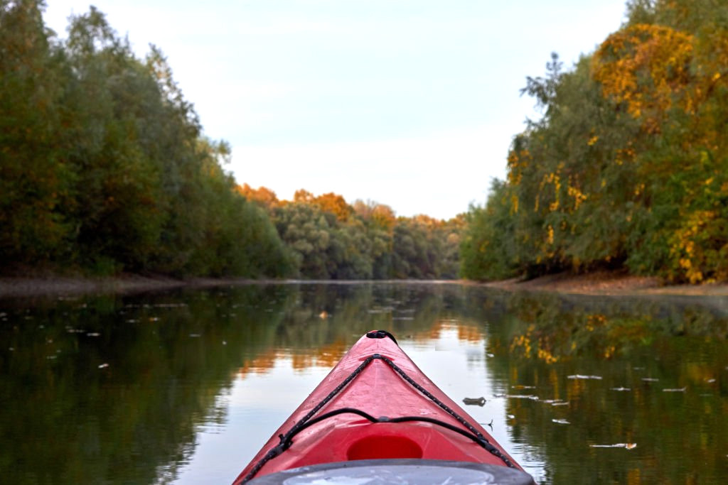 Canoë sur le lac