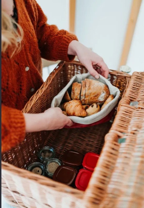 Panier petit-déjeuner en option selon calendrier