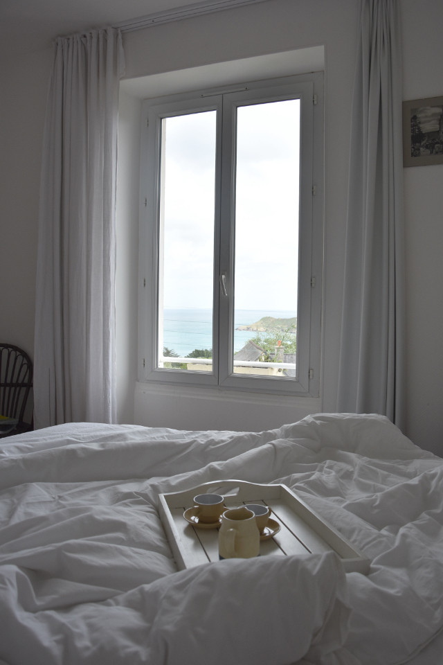 Vue mer depuis la chambre et le salon